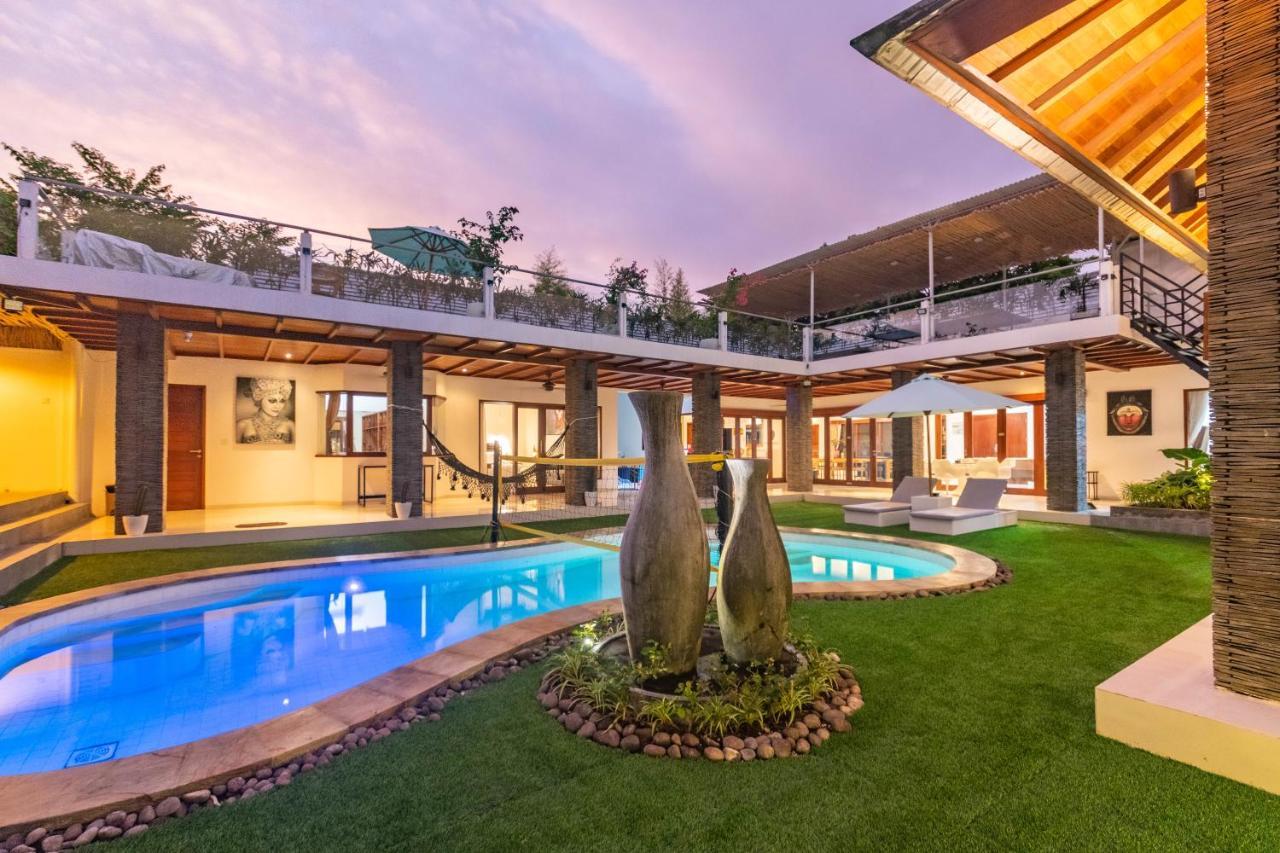 5 Bedroom Villa Sultan Luxury Entertainment And Relaxation Seminyak  Ngoại thất bức ảnh