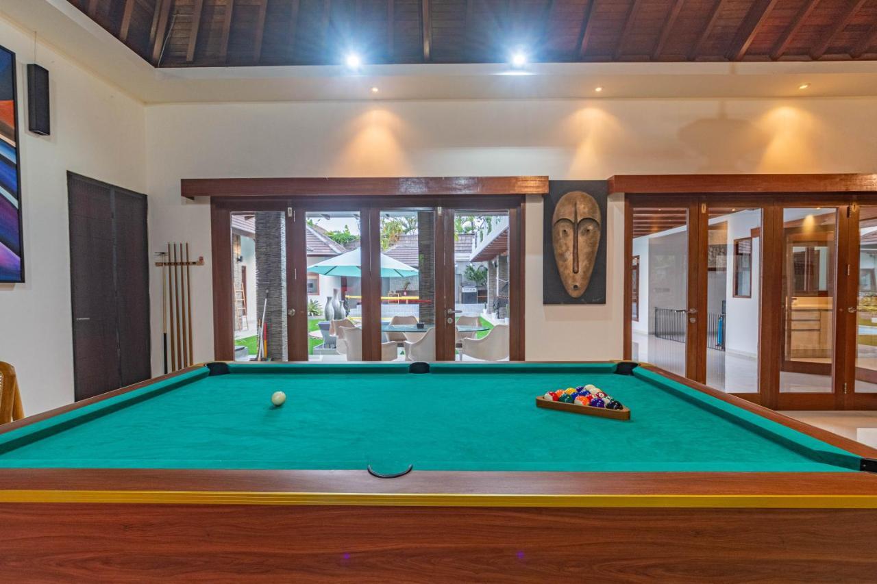 5 Bedroom Villa Sultan Luxury Entertainment And Relaxation Seminyak  Ngoại thất bức ảnh