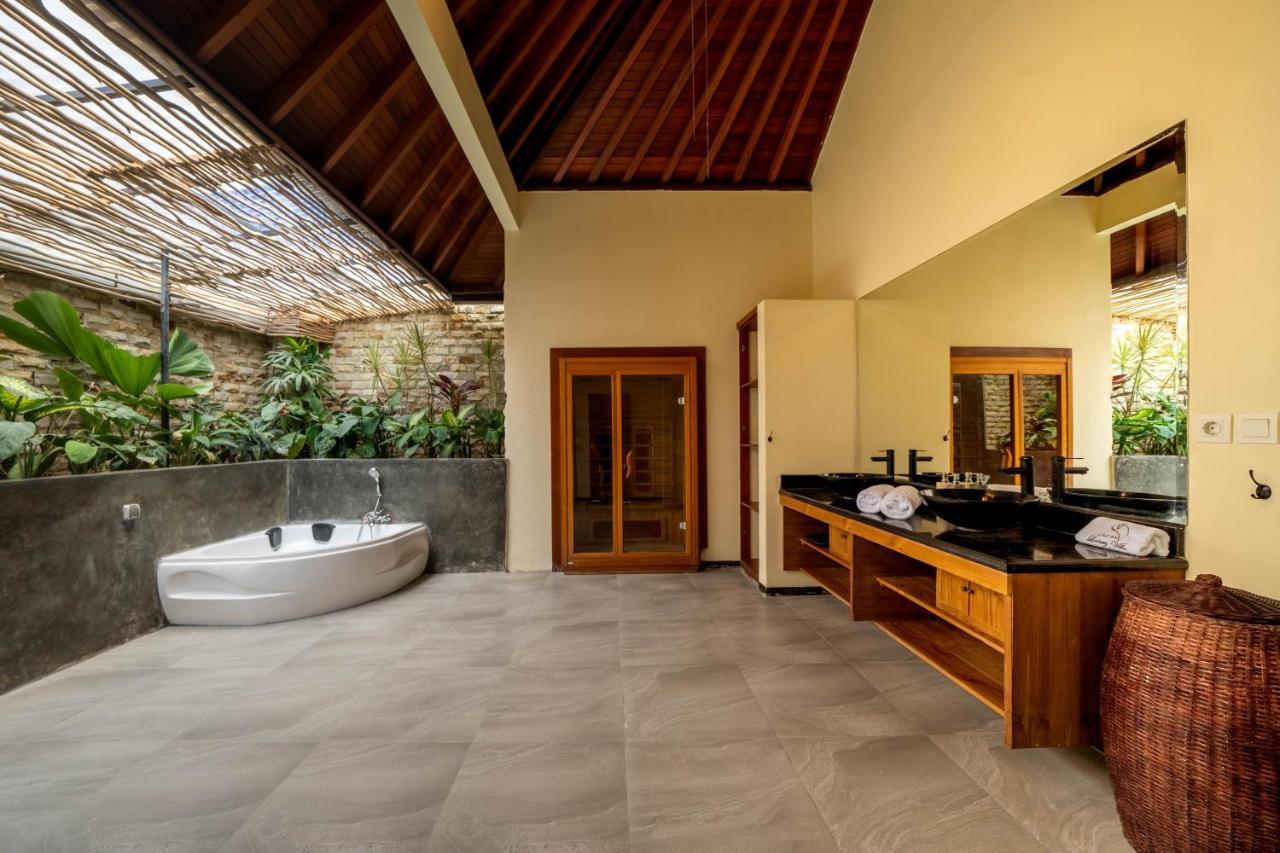 5 Bedroom Villa Sultan Luxury Entertainment And Relaxation Seminyak  Ngoại thất bức ảnh