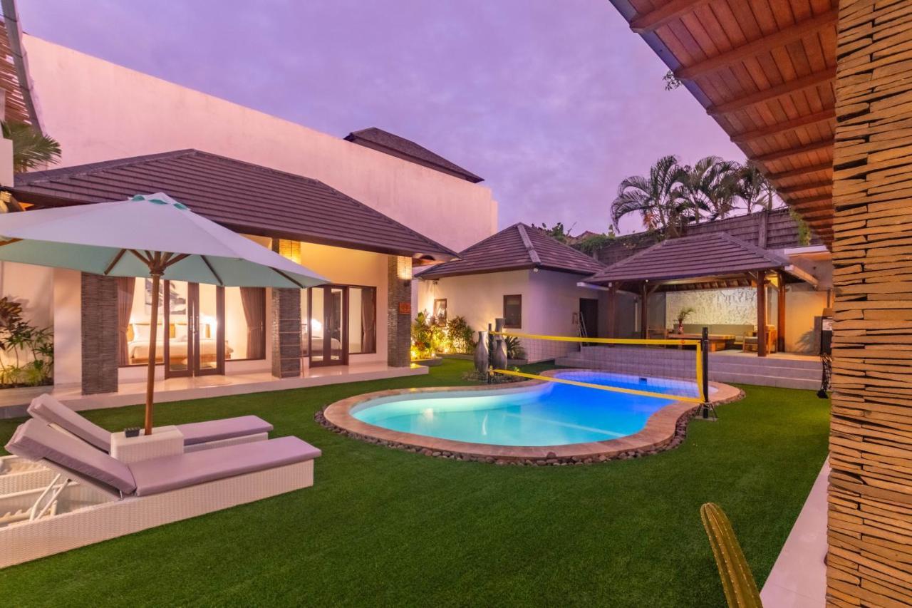 5 Bedroom Villa Sultan Luxury Entertainment And Relaxation Seminyak  Ngoại thất bức ảnh