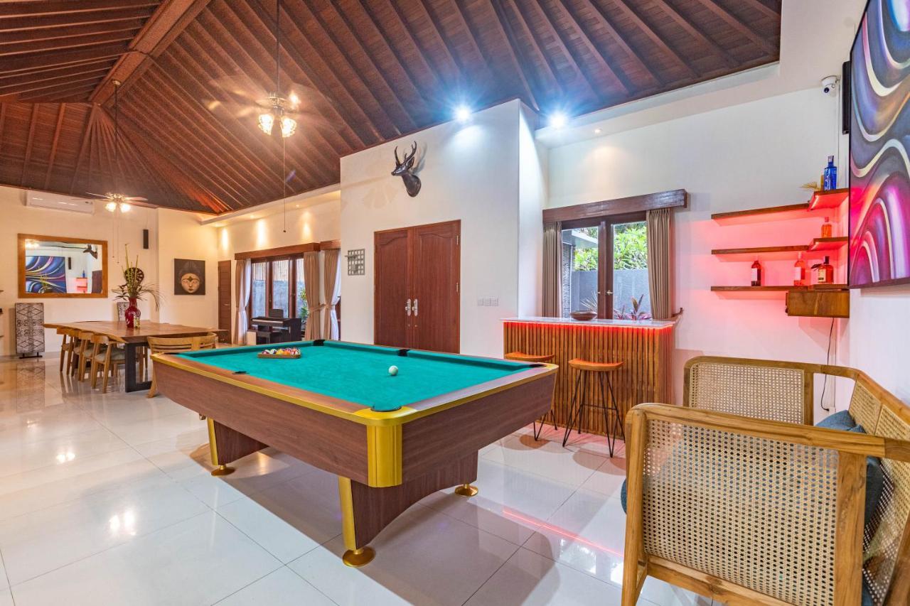 5 Bedroom Villa Sultan Luxury Entertainment And Relaxation Seminyak  Ngoại thất bức ảnh