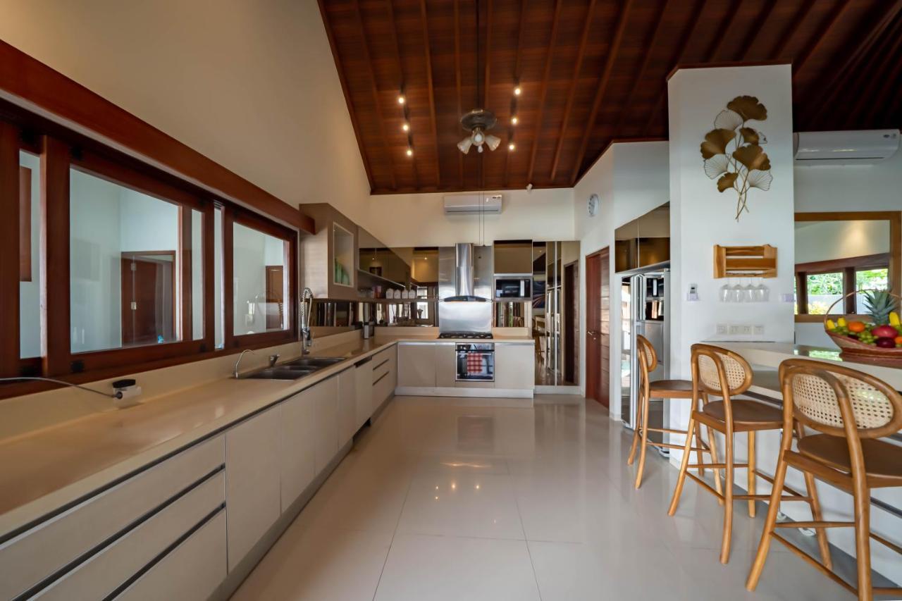 5 Bedroom Villa Sultan Luxury Entertainment And Relaxation Seminyak  Ngoại thất bức ảnh
