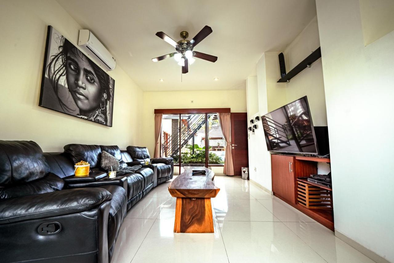 5 Bedroom Villa Sultan Luxury Entertainment And Relaxation Seminyak  Ngoại thất bức ảnh