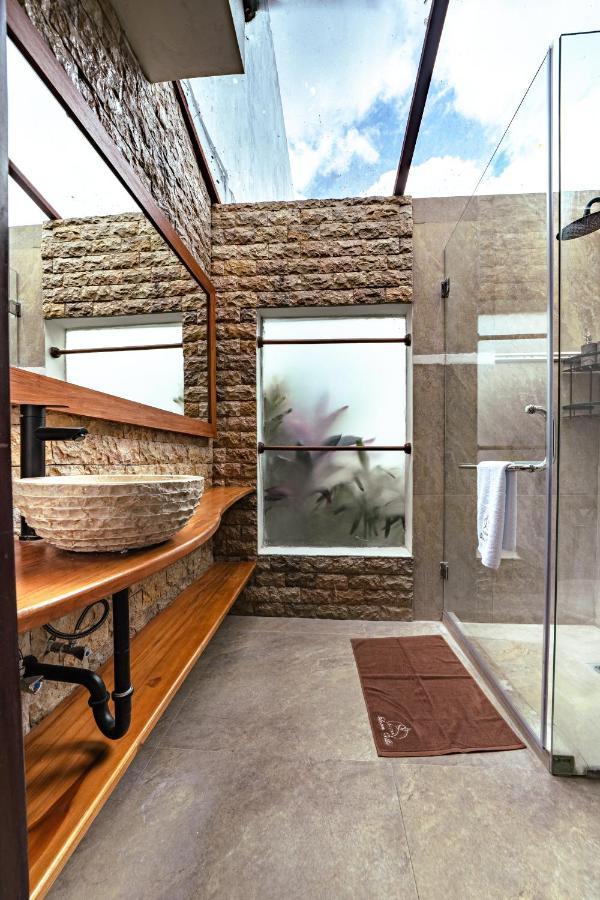 5 Bedroom Villa Sultan Luxury Entertainment And Relaxation Seminyak  Ngoại thất bức ảnh